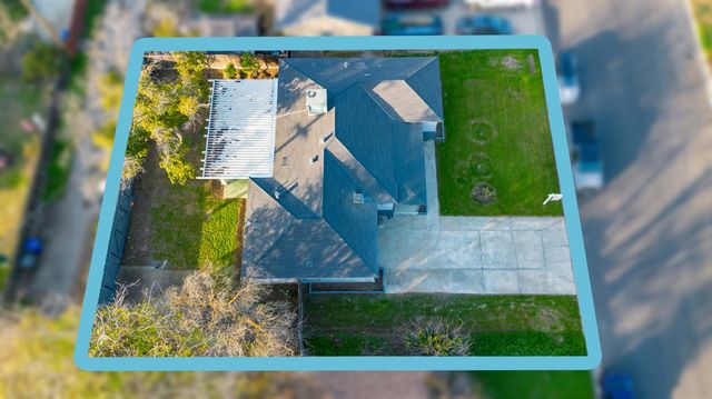 217 Gregory Ln, Modesto, CA 95354