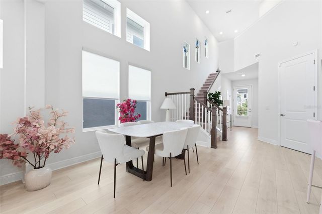 28905 ORANGE BERRY DRIVE, Wesley Chapel, FL 33543