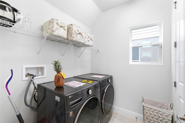 28905 ORANGE BERRY DRIVE, Wesley Chapel, FL 33543