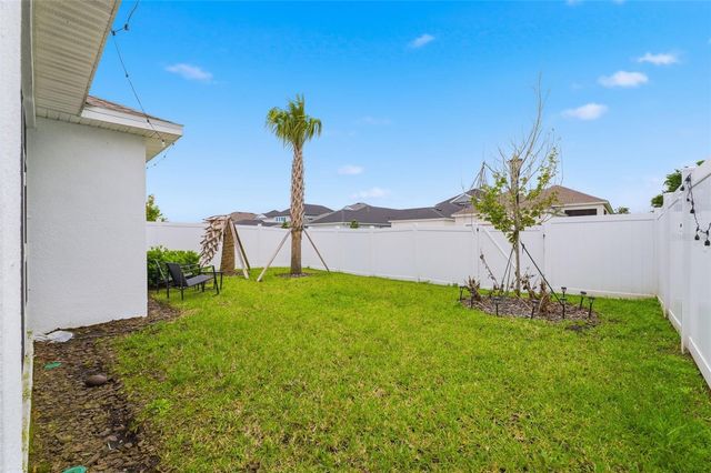 28905 ORANGE BERRY DRIVE, Wesley Chapel, FL 33543