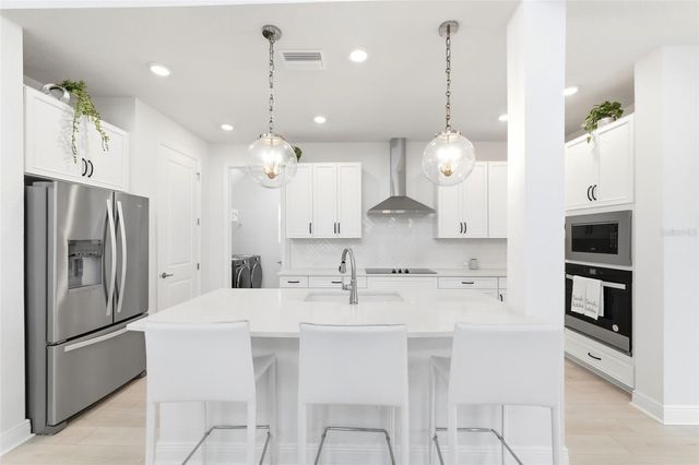 28905 ORANGE BERRY DRIVE, Wesley Chapel, FL 33543