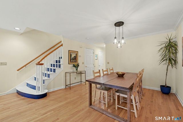 2435 Bedford Street 17B, Stamford, CT 06905