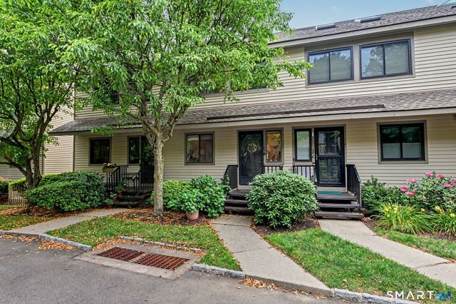 2435 Bedford Street 17B, Stamford, CT 06905