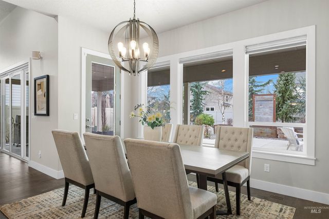 4143 W Prickly Pear Dr, Eagle, ID 83616