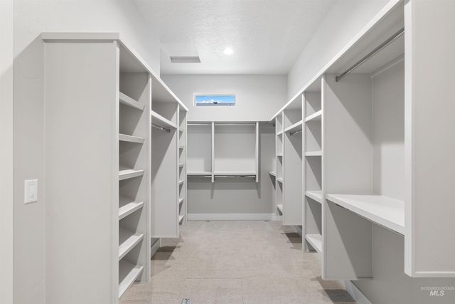 4143 W Prickly Pear Dr, Eagle, ID 83616