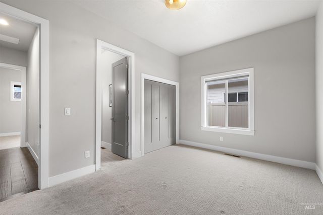 4143 W Prickly Pear Dr, Eagle, ID 83616