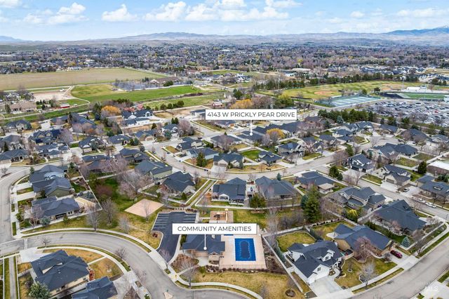 4143 W Prickly Pear Dr, Eagle, ID 83616
