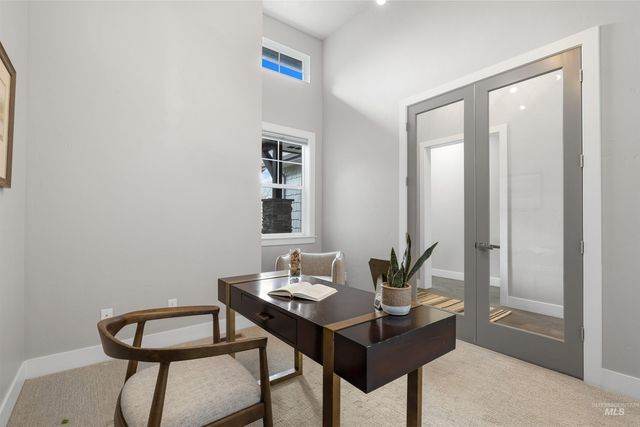 4143 W Prickly Pear Dr, Eagle, ID 83616