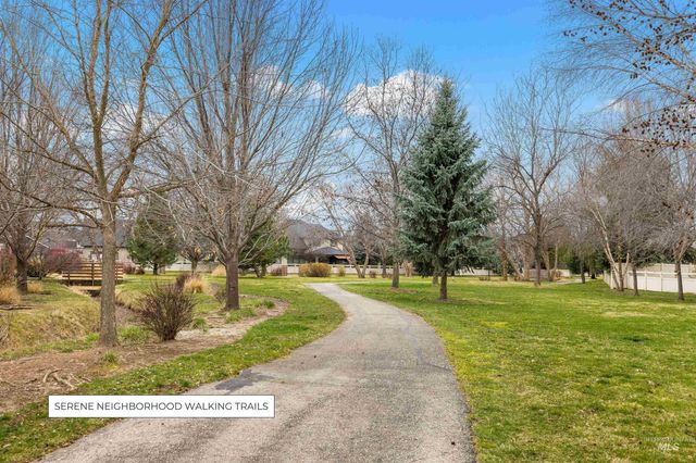 4143 W Prickly Pear Dr, Eagle, ID 83616