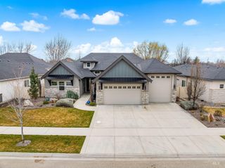 4143 W Prickly Pear Dr, Eagle, ID 83616