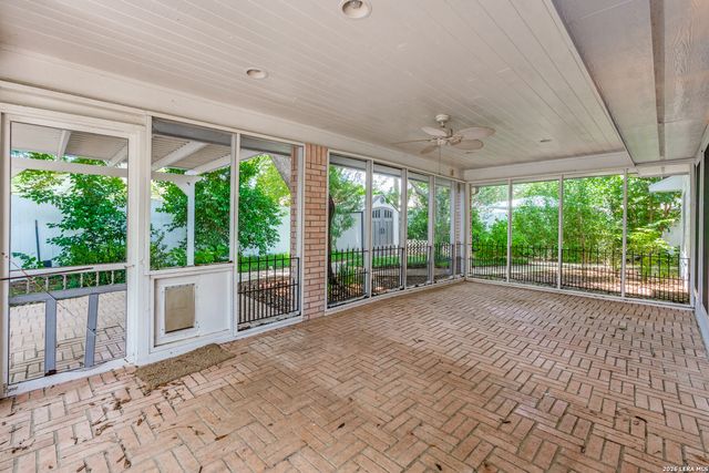 441 RAVEN RDG, New Braunfels, TX 78130