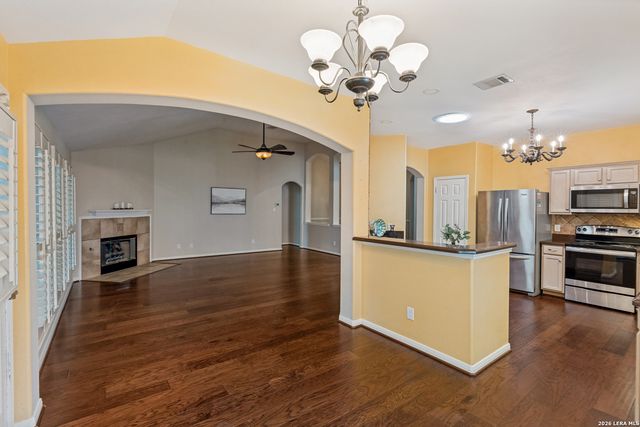441 RAVEN RDG, New Braunfels, TX 78130