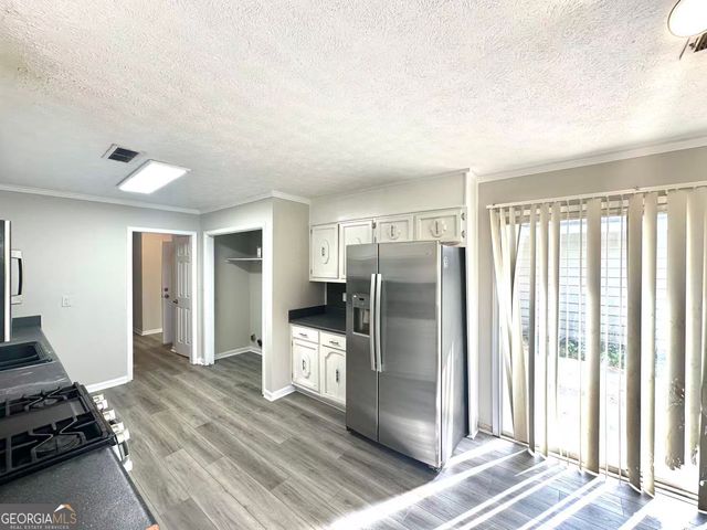 100 Lakeview Lane, Fayetteville, GA 30214