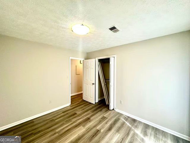 100 Lakeview Lane, Fayetteville, GA 30214
