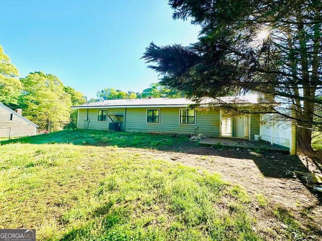 100 Lakeview Lane, Fayetteville, GA 30214