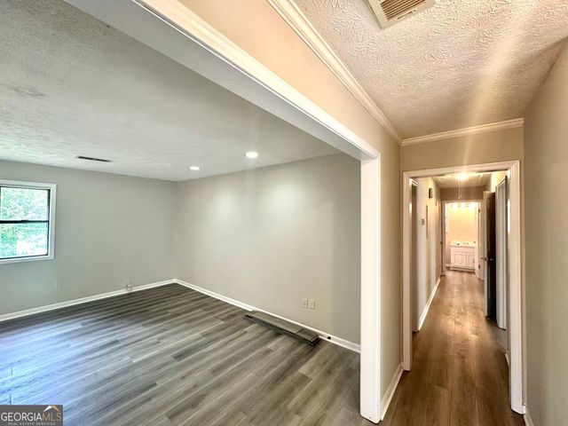 100 Lakeview Lane, Fayetteville, GA 30214