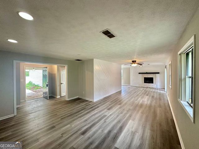 100 Lakeview Lane, Fayetteville, GA 30214
