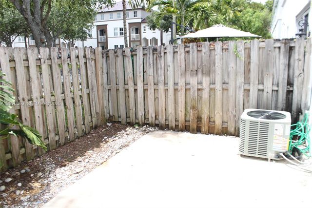 4284 SW 157th Avenue 127, Miramar, FL 33027