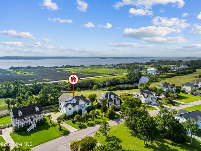 8320 Lakeview Drive, Wilmington, NC 28412