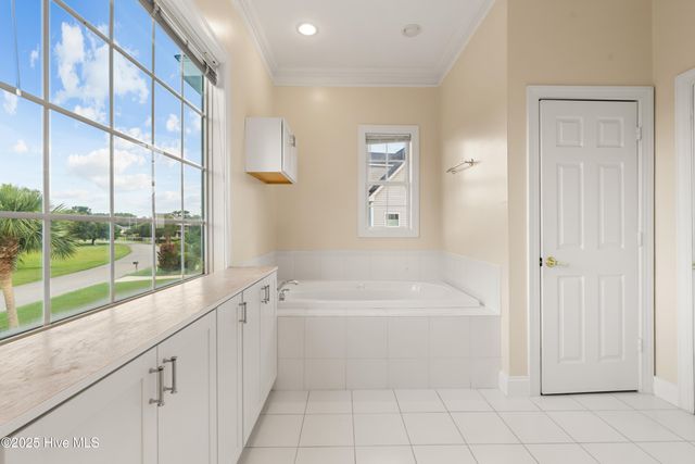 8320 Lakeview Drive, Wilmington, NC 28412