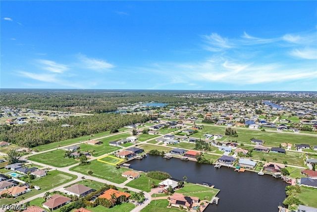 4204 NW 22nd ST, Cape Coral, FL 33993