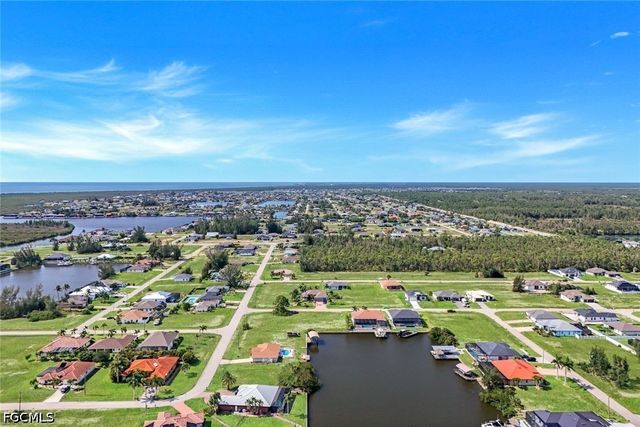 4204 NW 22nd ST, Cape Coral, FL 33993