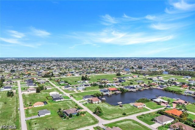 4204 NW 22nd ST, Cape Coral, FL 33993