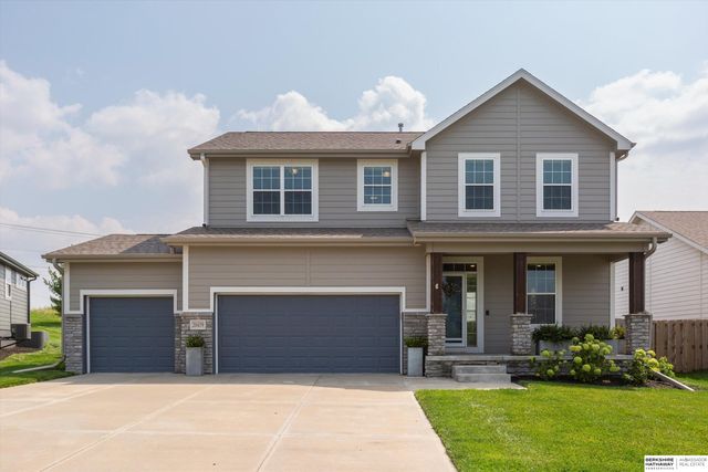 20459 E Street, Omaha, NE 68022