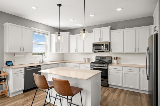 20317 Geneva Trail, Lakeville, MN 55044