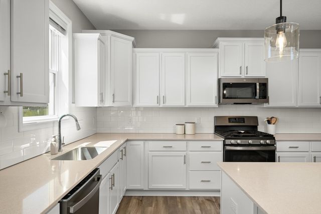 20317 Geneva Trail, Lakeville, MN 55044