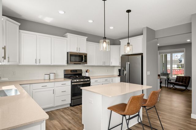 20317 Geneva Trail, Lakeville, MN 55044