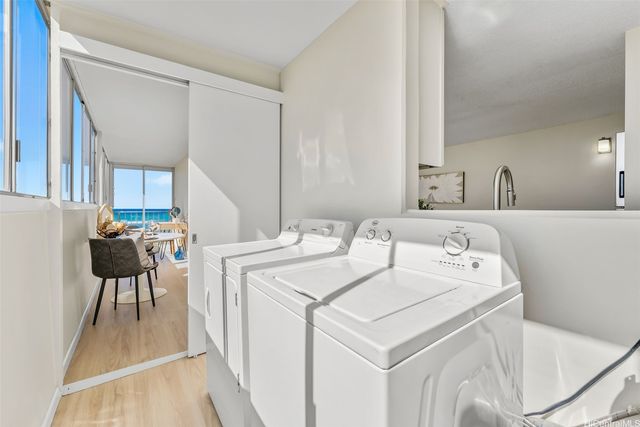 3056 Kalakaua Avenue 5W, Honolulu, HI 96815