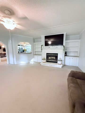 4096 SW 9th Way, Okeechobee, FL 34974