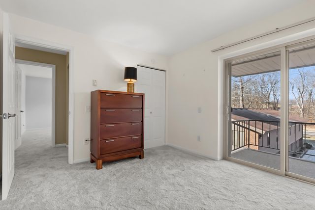 756 W Kilgore Road 306, Kalamazoo, MI 49008