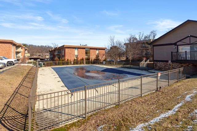 756 W Kilgore Road 306, Kalamazoo, MI 49008