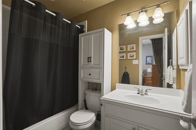 586 Hidden Pass, Royse City, TX 75189