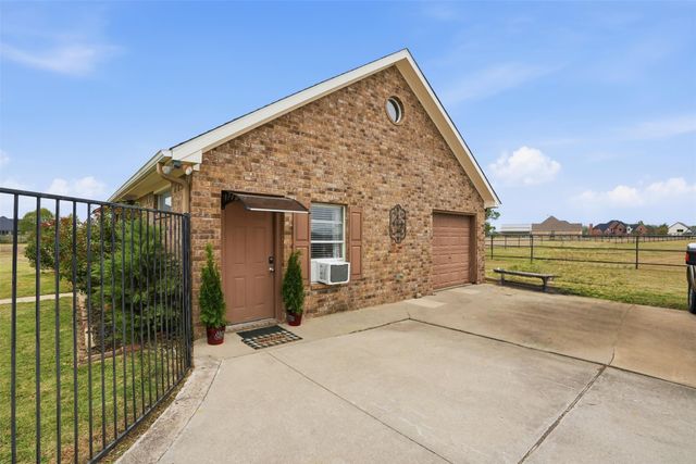 586 Hidden Pass, Royse City, TX 75189