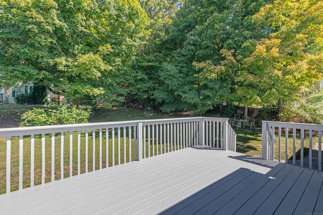 7 Paramount Drive, Seymour, CT 06483