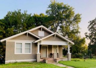 3817 W 10Th St Street, Little Rock, AR 72204