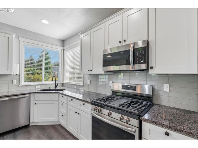 2377 N O St, Washougal, WA 98671