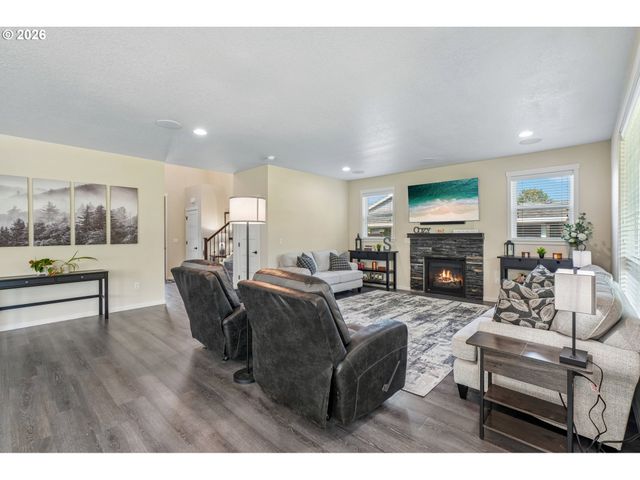 2377 N O St, Washougal, WA 98671