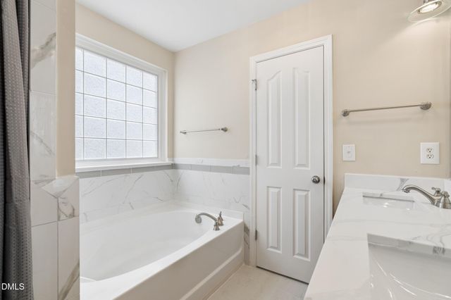 613 Abbey Hall Way, Cary, NC 27513
