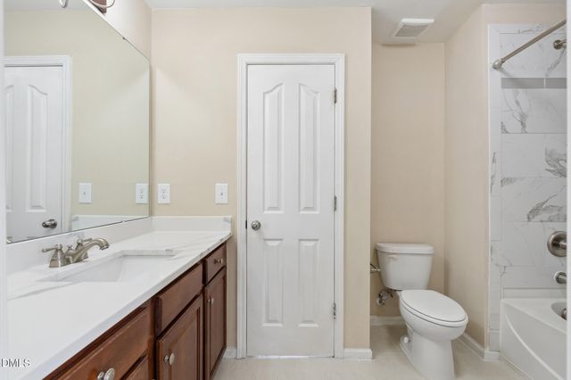 613 Abbey Hall Way, Cary, NC 27513
