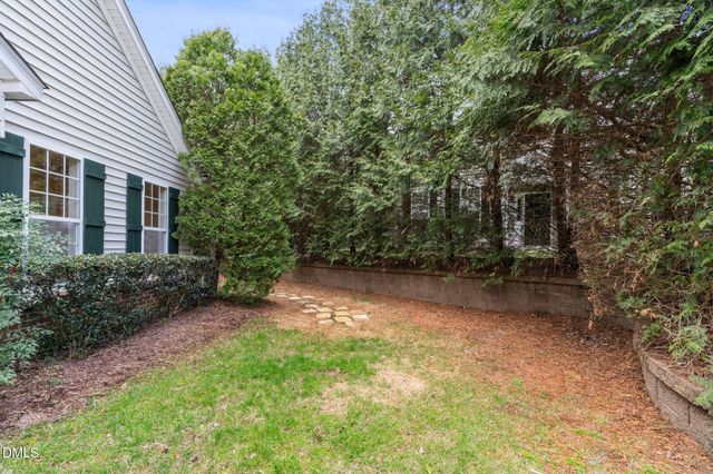 613 Abbey Hall Way, Cary, NC 27513