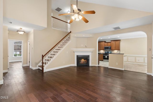 613 Abbey Hall Way, Cary, NC 27513