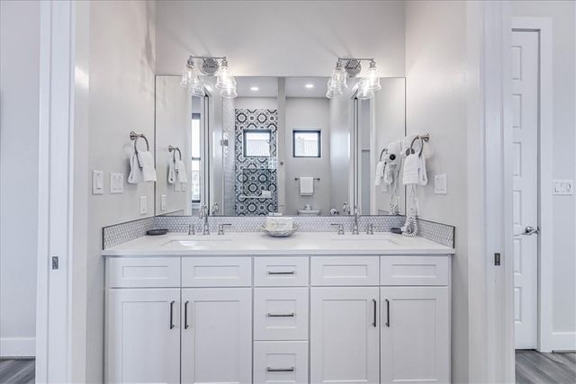 507 Sunrise Ave, Port Aransas, TX 78373