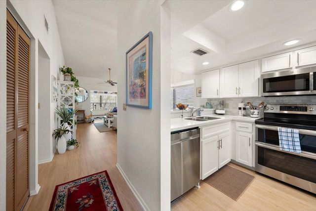 11511 113TH STREET 10H, Largo, FL 33778