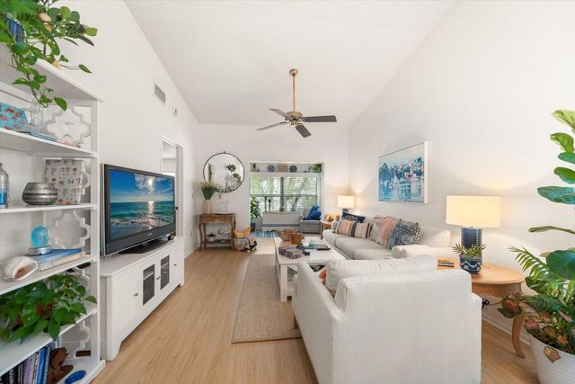 11511 113TH STREET 10H, Largo, FL 33778