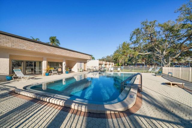 11511 113TH STREET 10H, Largo, FL 33778