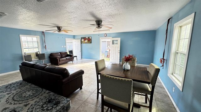 4709 34th Street, Dickinson, TX 77539